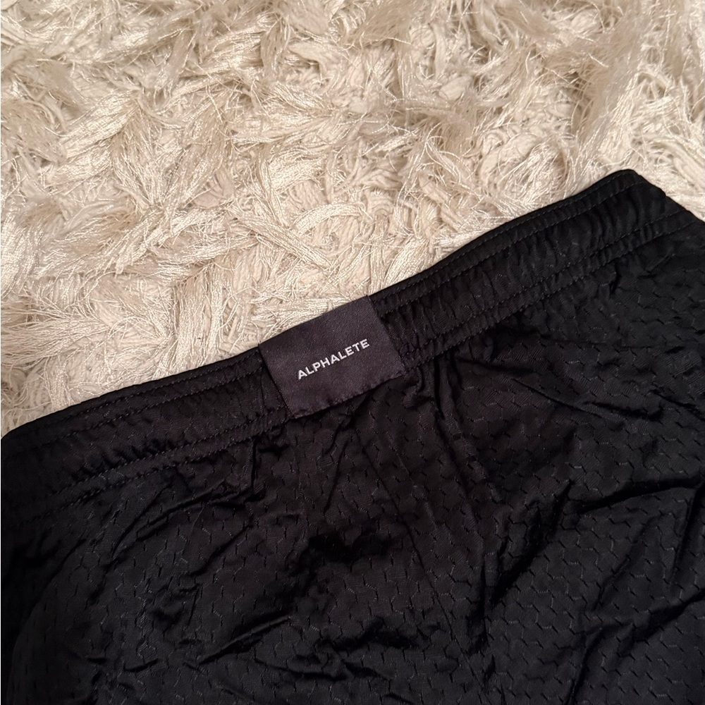BOGO 🛍️ Alphalete Black Athletic Shorts for Men - Picture 5 of 5